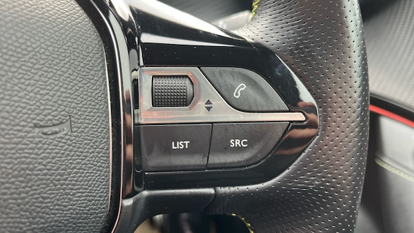 Used Peugeot 2008 2021 for sale - 76330318: Photo 22