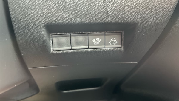 Used Peugeot 2008 2021 for sale - 76330318: Photo 26