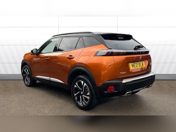 Used Peugeot 2008 2021 for sale - 76330318: Photo 2