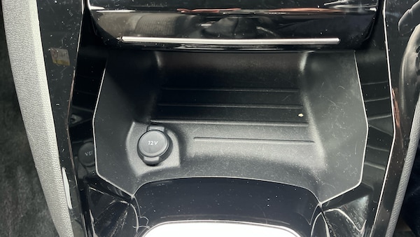 Used Peugeot 2008 2021 for sale - 76330318: Photo 32