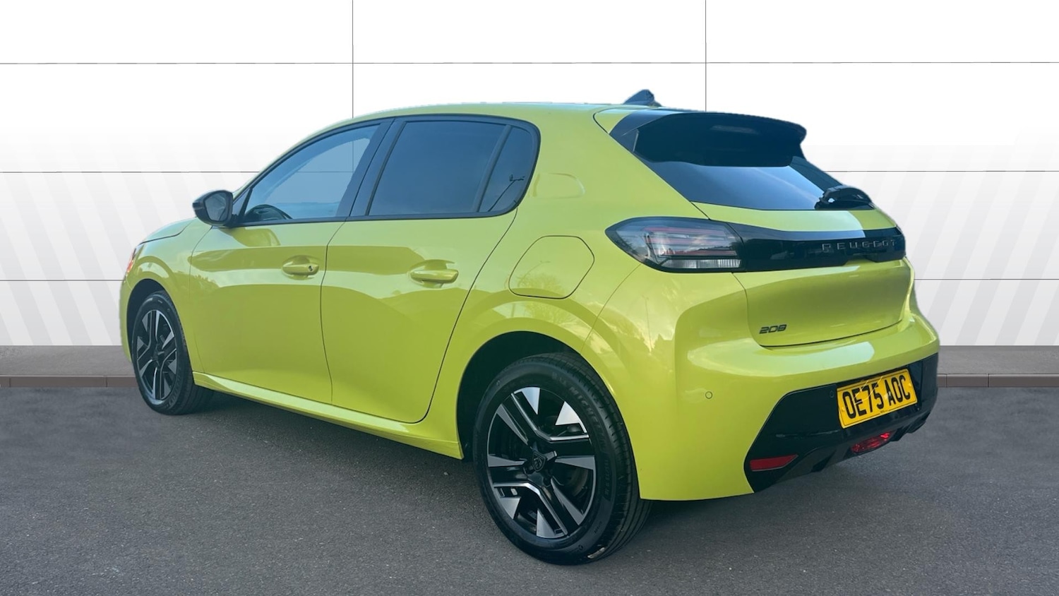 Used Peugeot 208 2025 for sale - 76329891: Photo 2