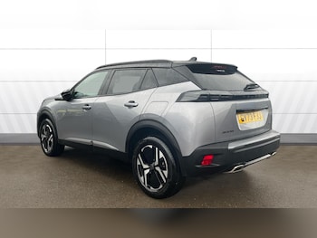 Used Peugeot 2008 2023 for sale - 76476346: Photo