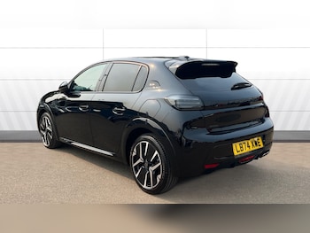 Used Peugeot 208 2024 for sale - 75616438: Photo