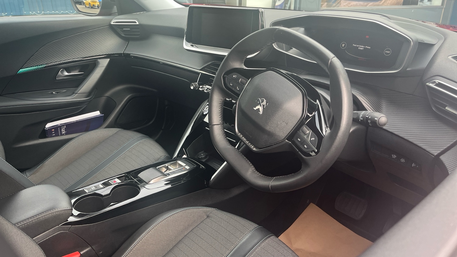 Used Peugeot 2008 2022 for sale - 76653073: Photo 11