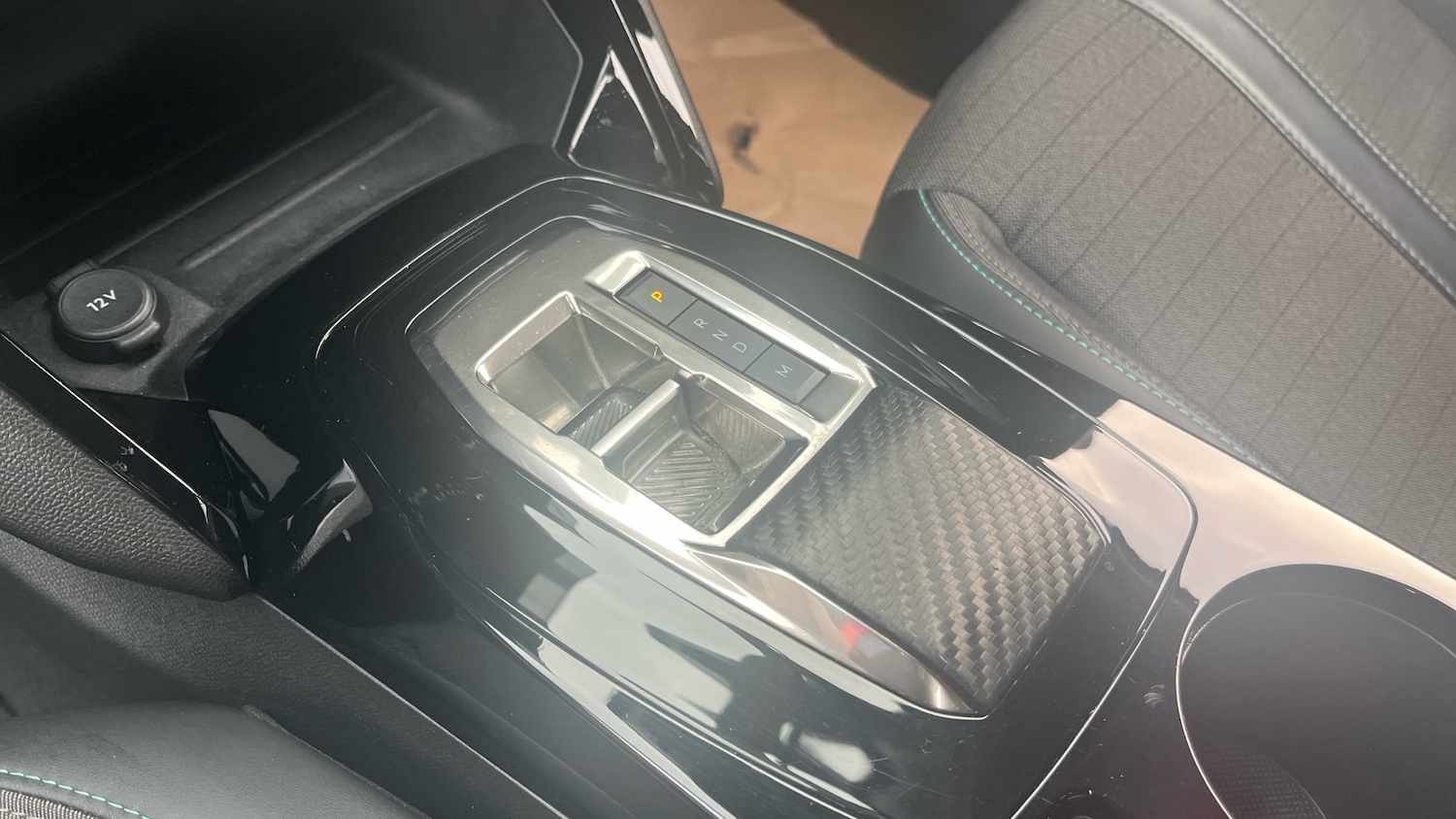 Used Peugeot 2008 2022 for sale - 76653073: Photo 13