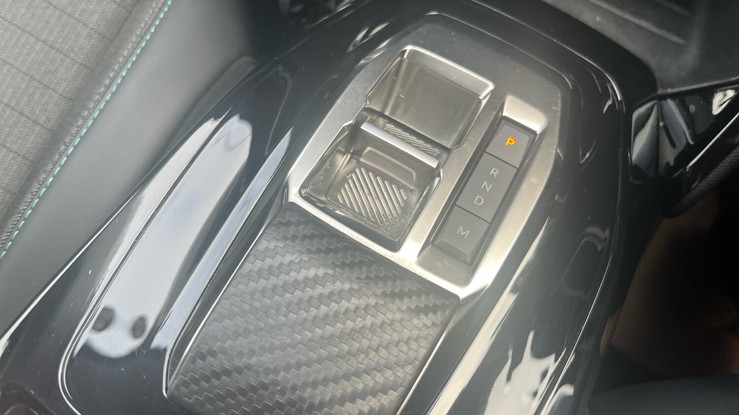 Used Peugeot 2008 2022 for sale - 76653073: Photo 31