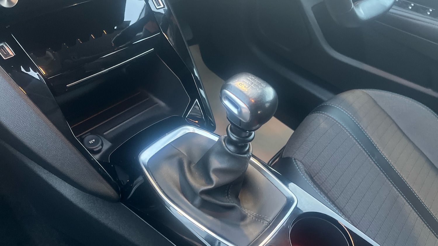 Used Peugeot 208 2020 for sale - 76602191: Photo 13