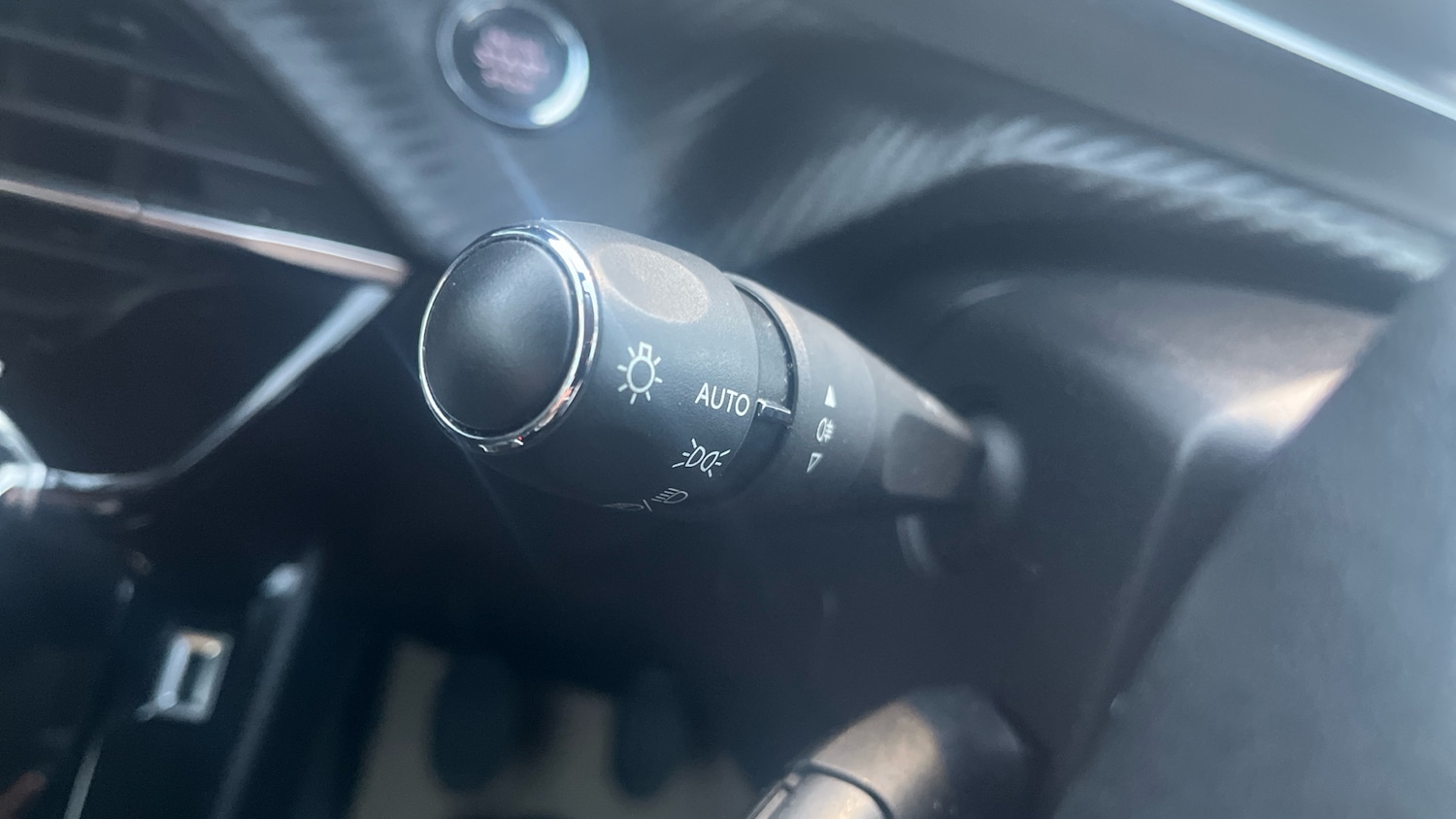 Used Peugeot 208 2020 for sale - 76602191: Photo 24