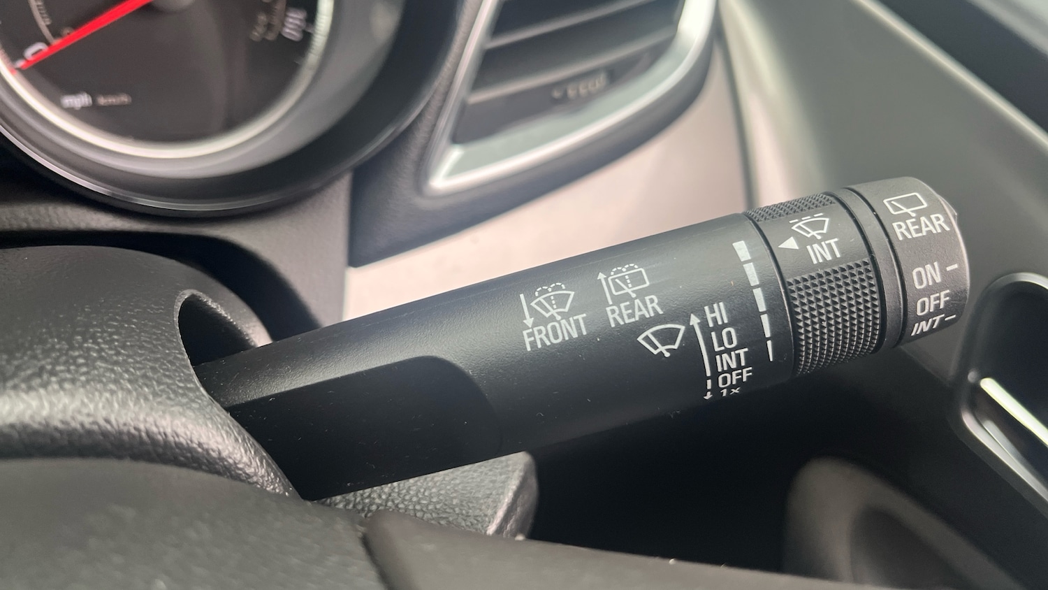 Used Vauxhall Mokka 2016 for sale - 76588932: Photo 23