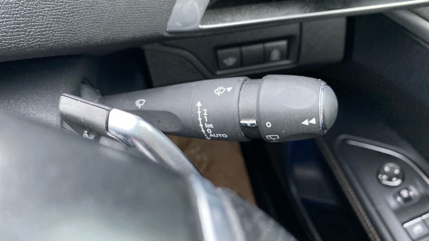 Used Peugeot 5008 2022 for sale - 76392226: Photo 25