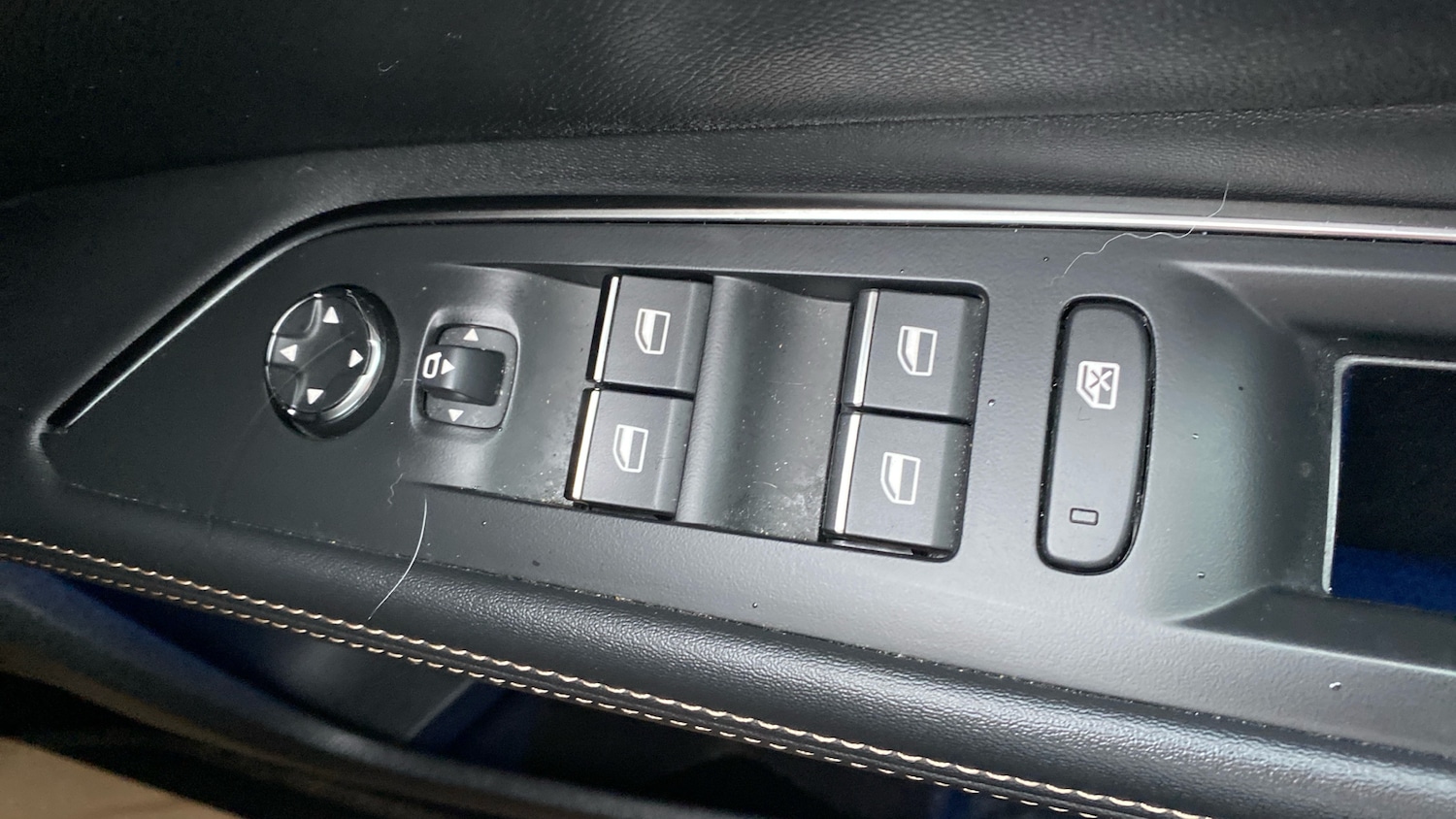 Used Peugeot 5008 2022 for sale - 76392226: Photo 27