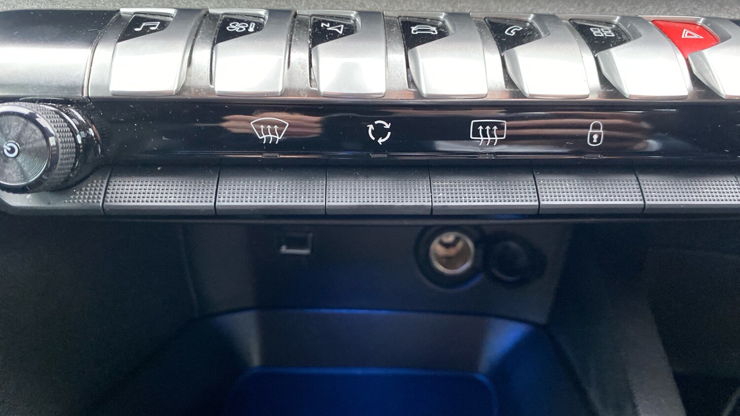 Used Peugeot 5008 2022 for sale - 76392226: Photo 30