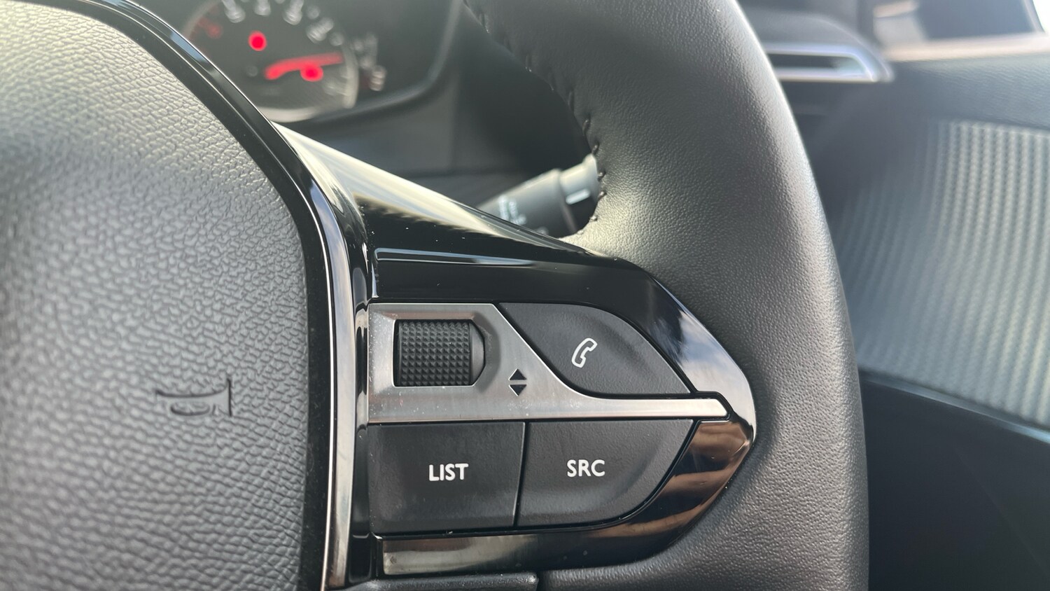 Used Peugeot 208 2023 for sale - 76709986: Photo 22