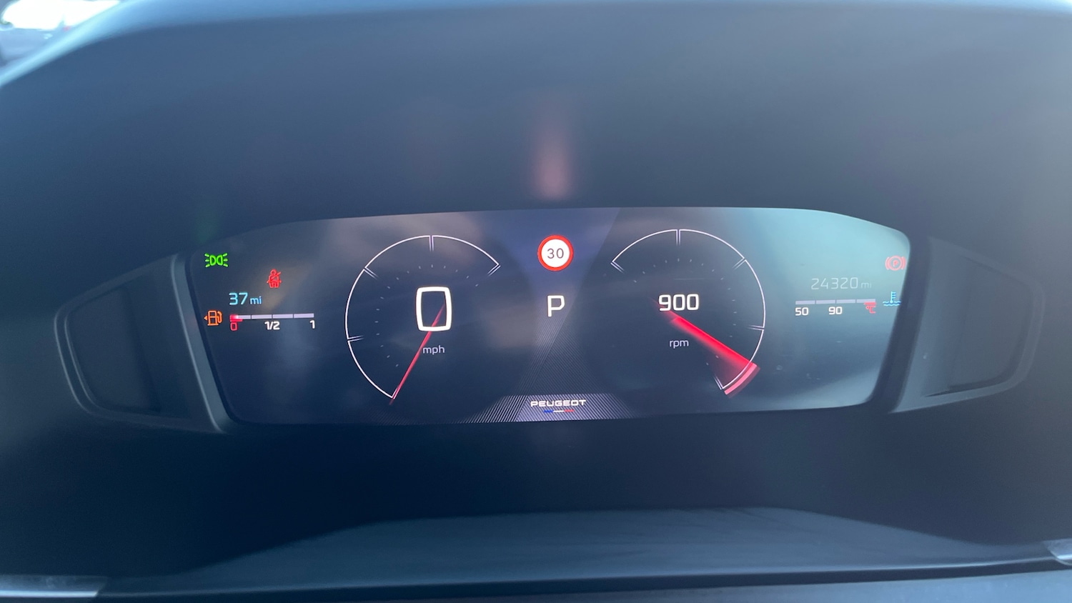 Used Peugeot 2008 2024 for sale - 76736392: Photo 18