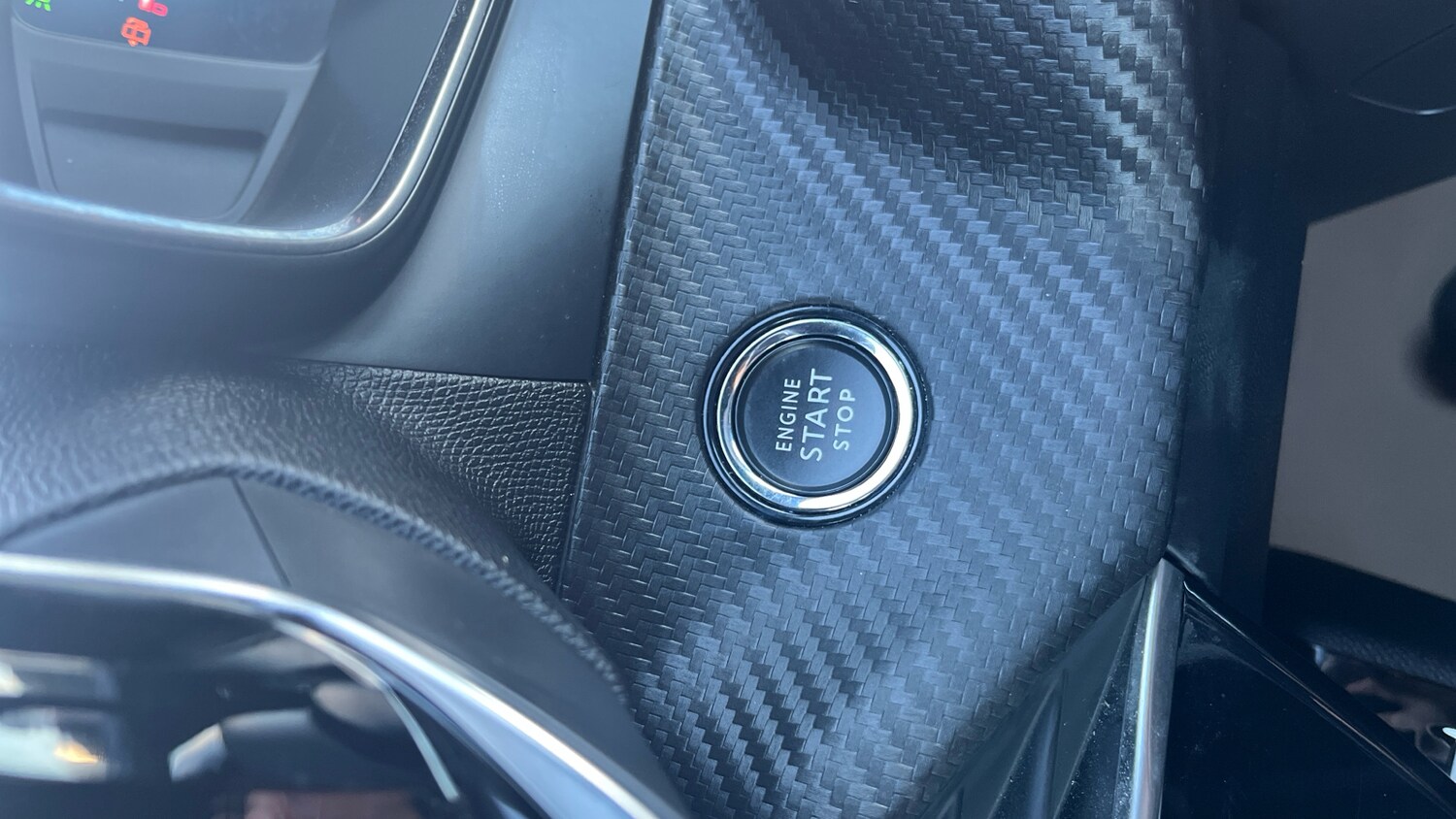 Used Peugeot 2008 2024 for sale - 76736392: Photo 36