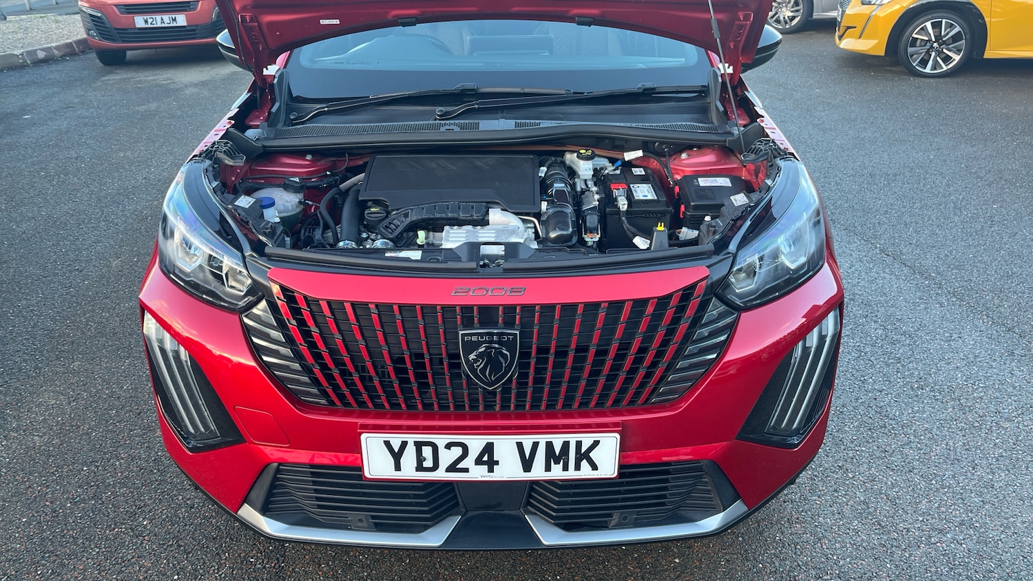 Used Peugeot 2008 2024 for sale - 76736392: Photo 8