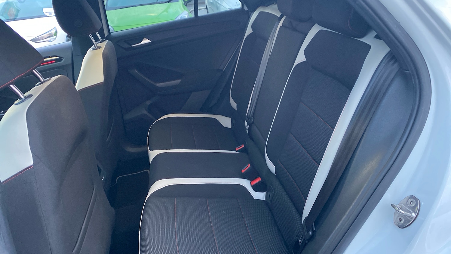 Used Volkswagen T-Roc 2018 for sale - 77038767: Photo 16