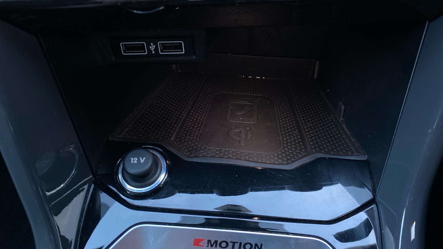 Used Volkswagen T-Roc 2018 for sale - 77038767: Photo 28