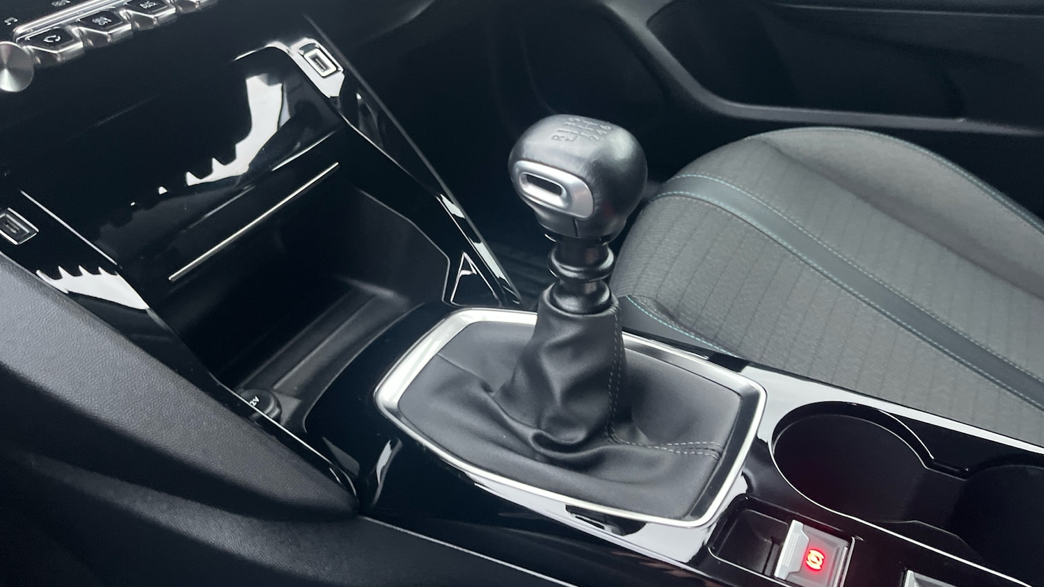 Used Peugeot 208 2022 for sale - 76557297: Photo 13