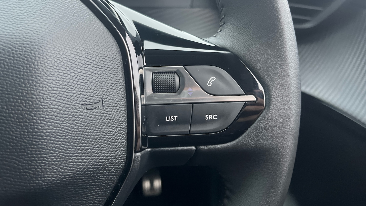 Used Peugeot 208 2022 for sale - 76557297: Photo 22