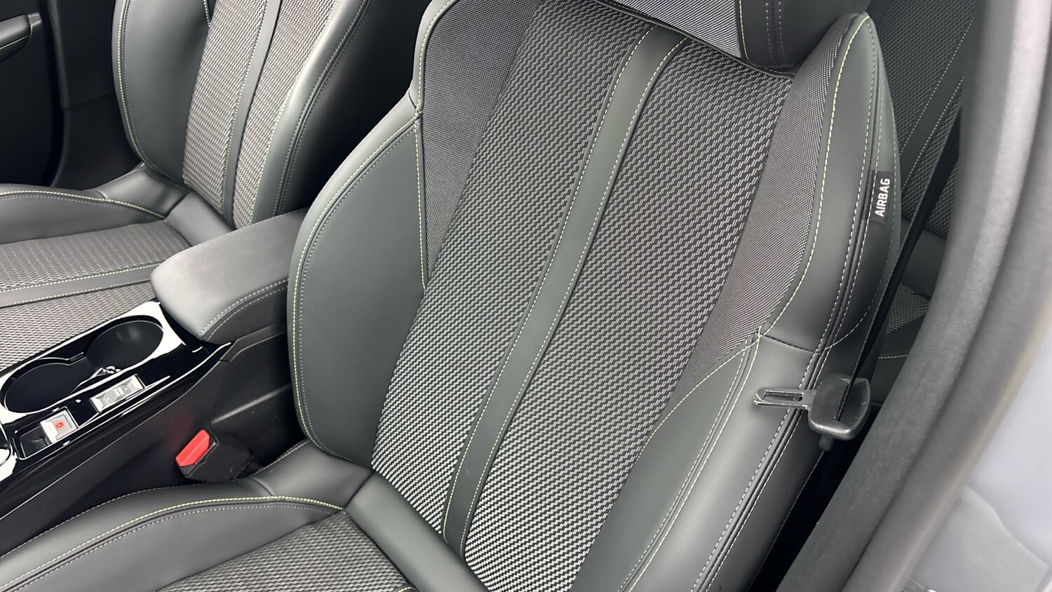 Used Peugeot 208 2024 for sale - 77007974: Photo 31