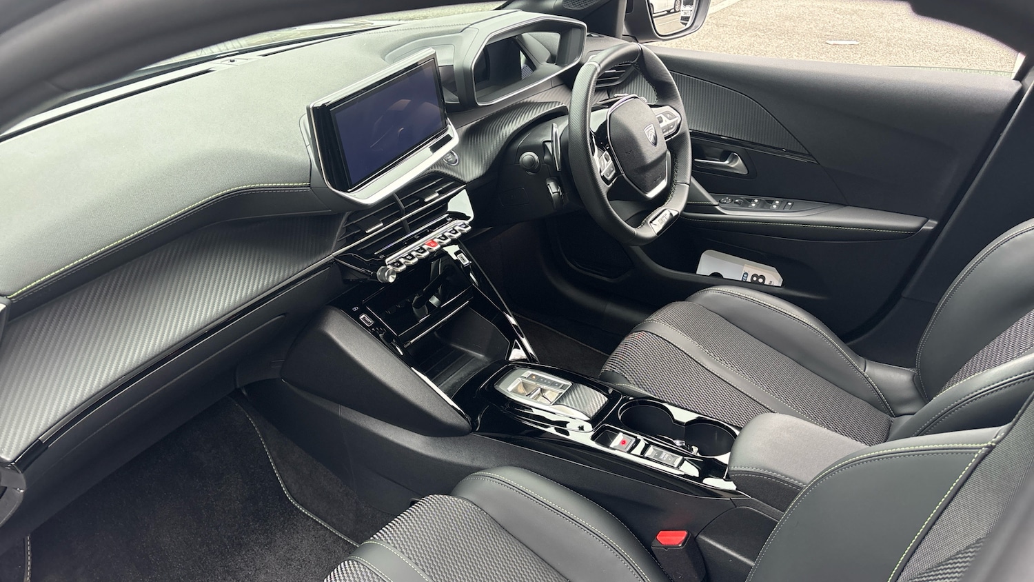 Used Peugeot 208 2024 for sale - 77007974: Photo 9