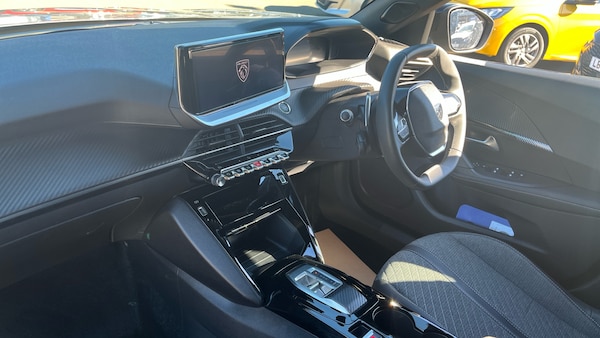 Used Peugeot 2008 2023 for sale - 75982375: Photo 9