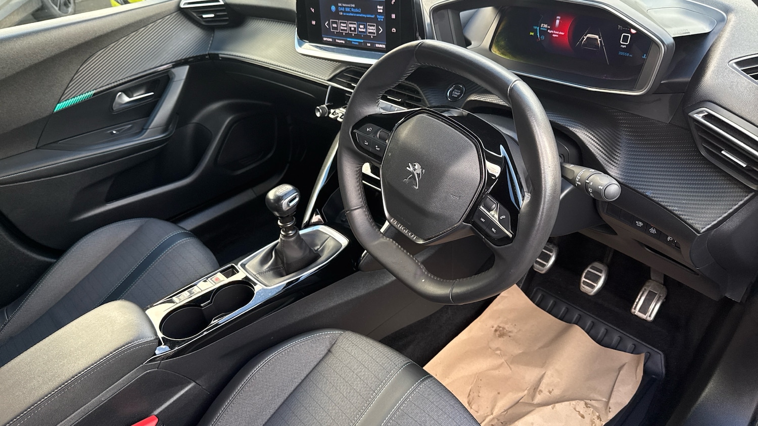 Used Peugeot 2008 2023 for sale - 76391629: Photo 11