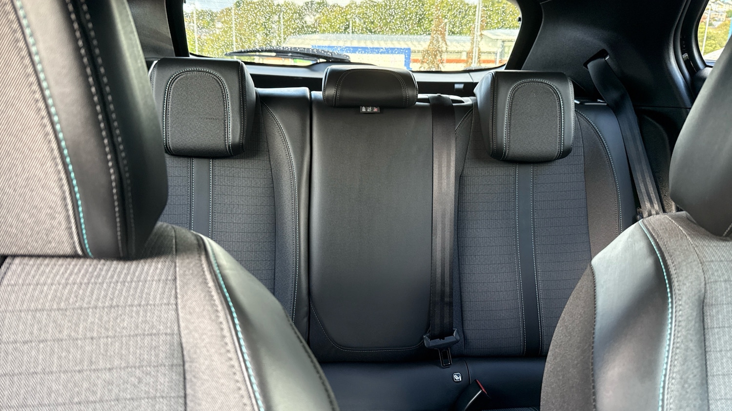 Used Peugeot 2008 2023 for sale - 76391629: Photo 15