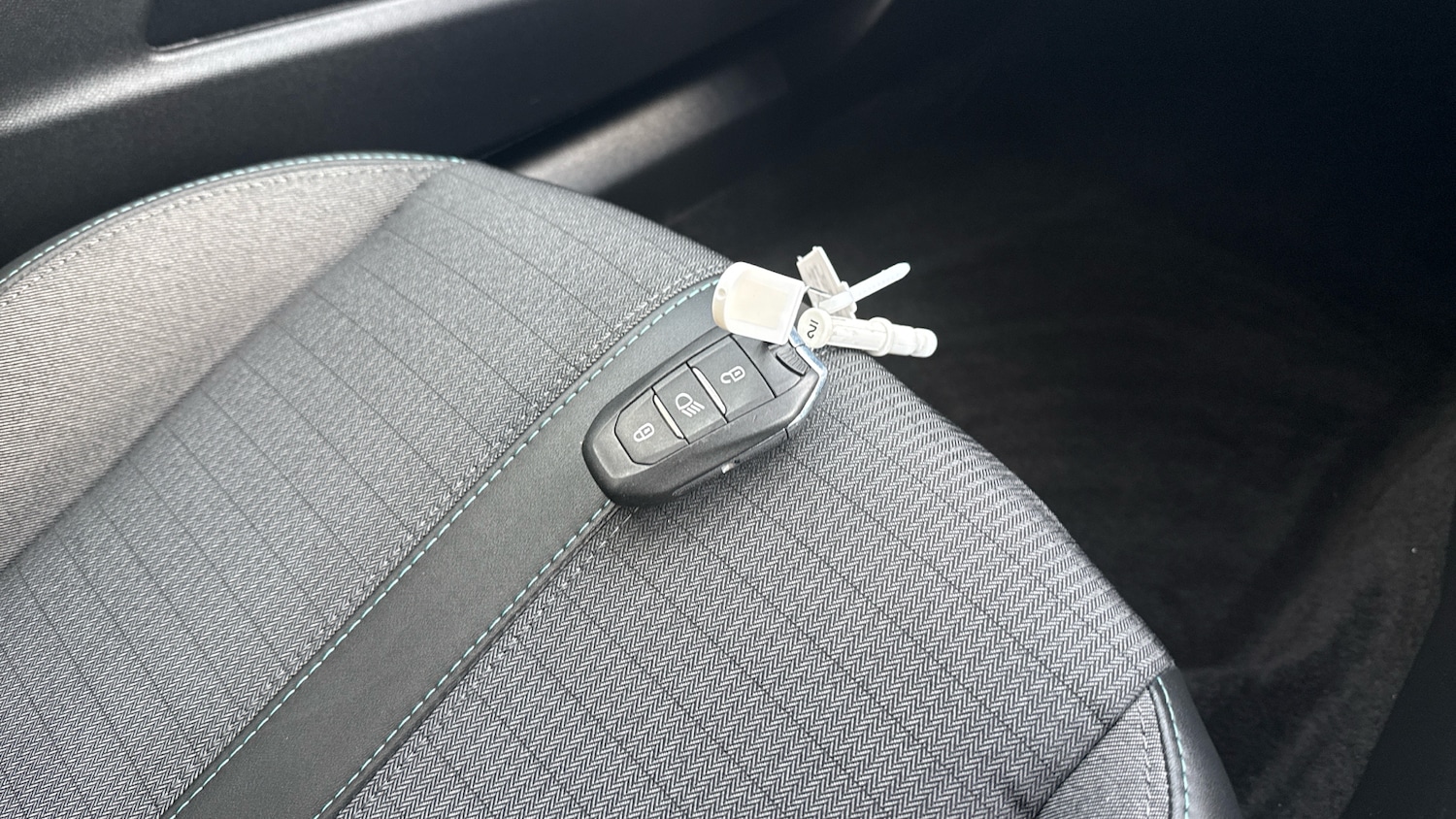 Used Peugeot 2008 2023 for sale - 76391629: Photo 20