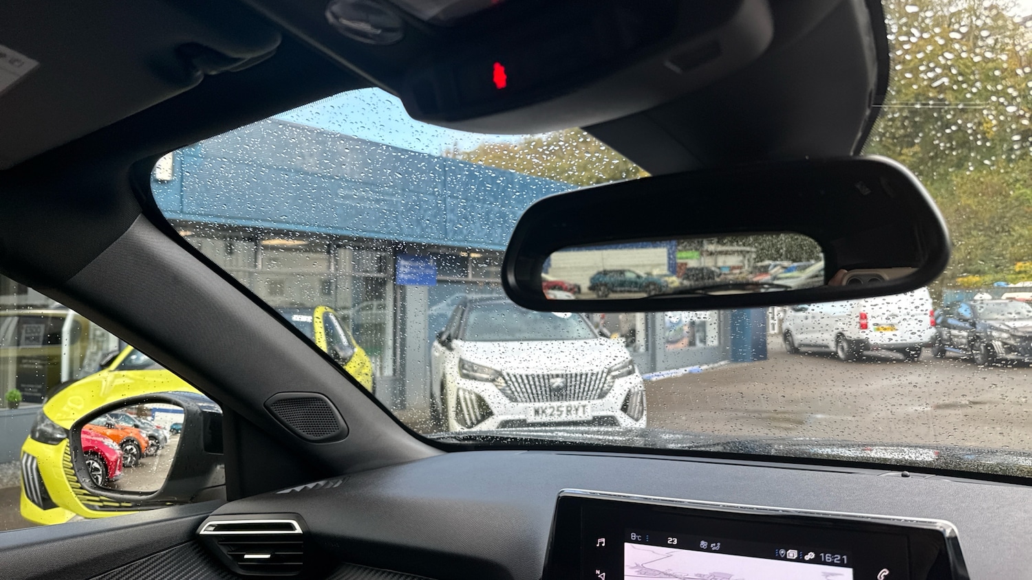 Used Peugeot 2008 2023 for sale - 76391629: Photo 25