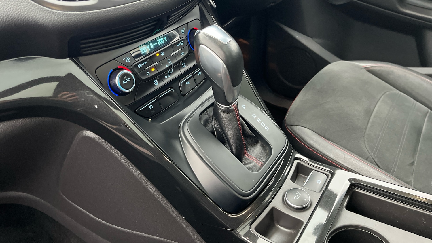 Used Ford Kuga 2019 for sale - 76766802: Photo 13