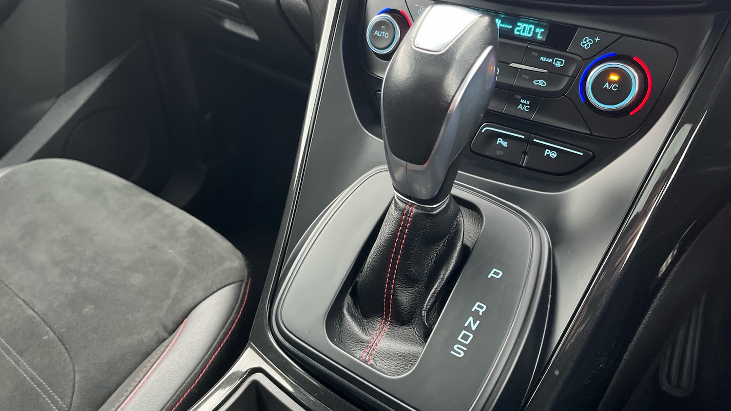 Used Ford Kuga 2019 for sale - 76766802: Photo 43