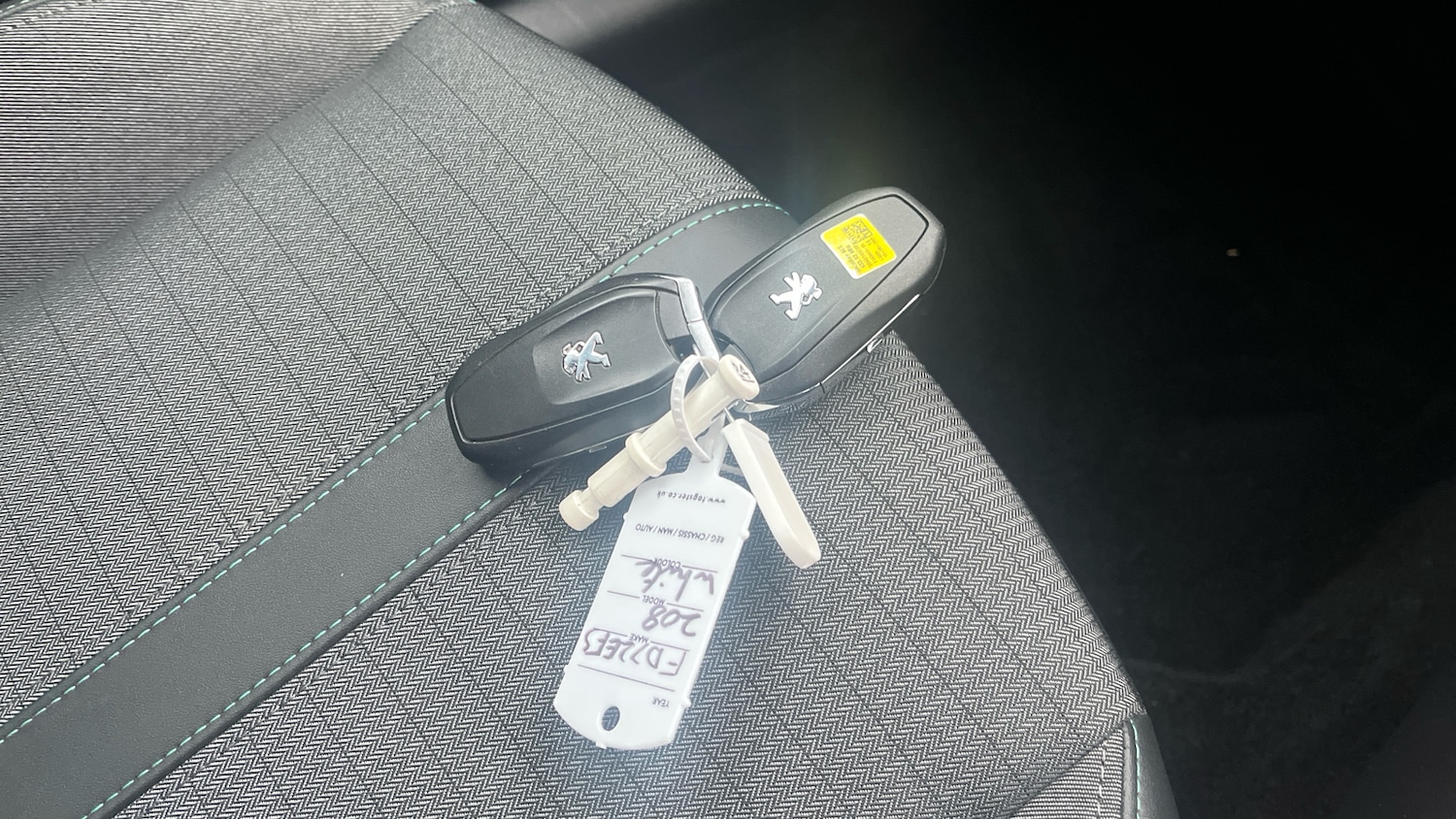 Used Peugeot 208 2022 for sale - 77220708: Photo 20