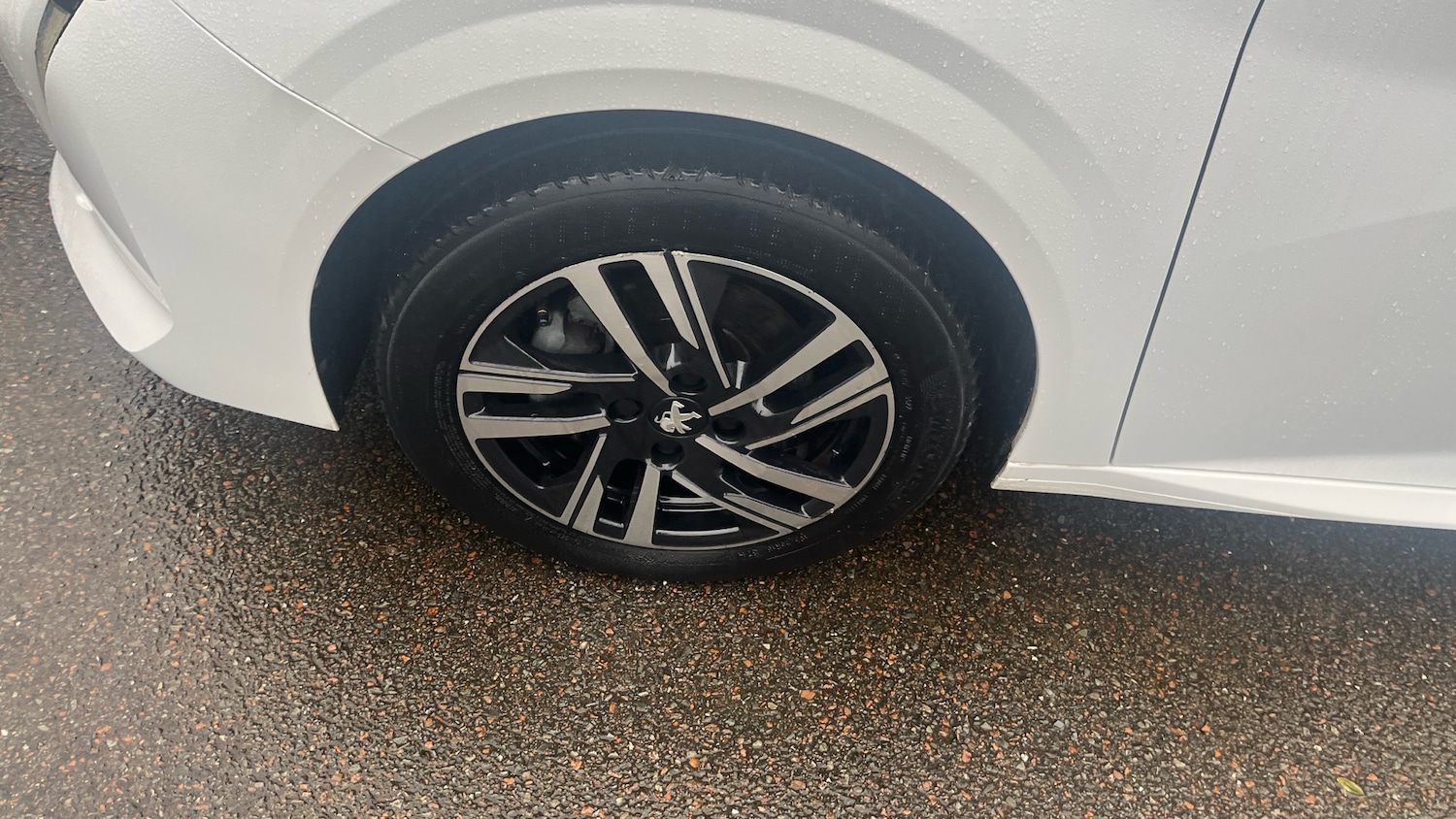 Used Peugeot 208 2022 for sale - 77220708: Photo 45