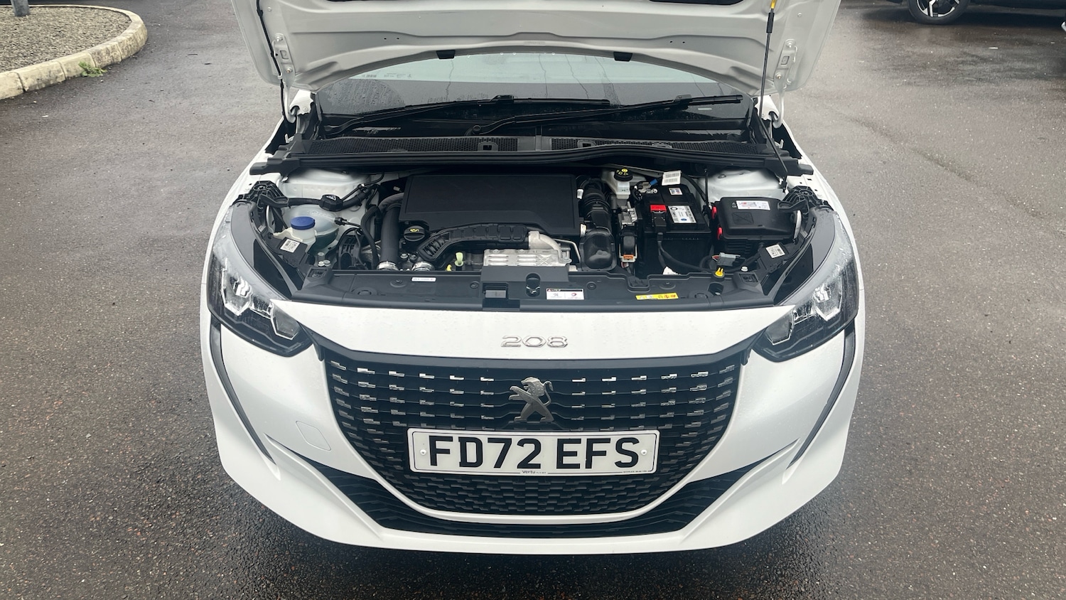 Used Peugeot 208 2022 for sale - 77220708: Photo 8