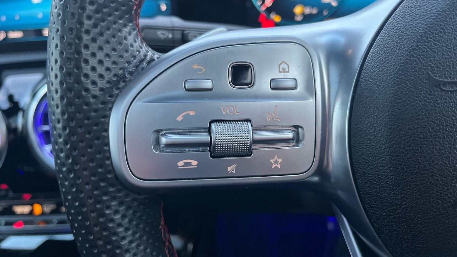 Used Mercedes-Benz A-Class 2020 for sale - 76969645: Photo 27