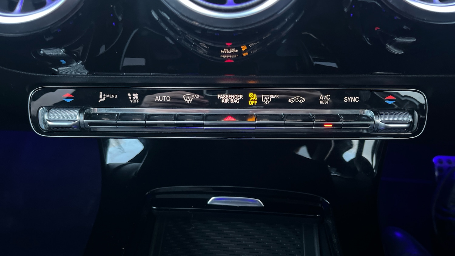 Used Mercedes-Benz A-Class 2020 for sale - 76969645: Photo 31