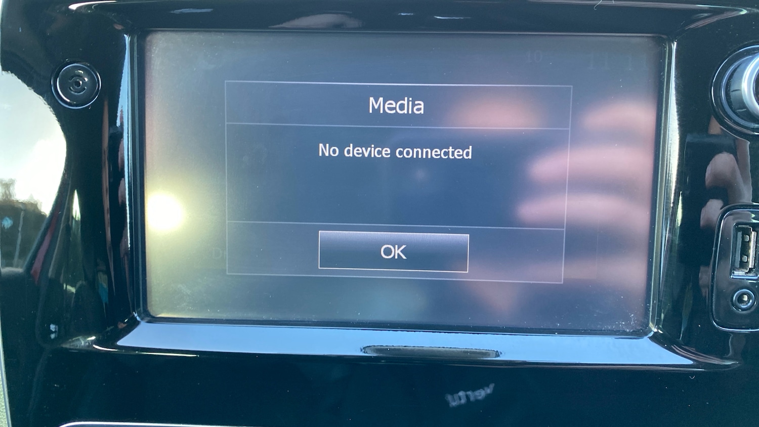 Used Renault Clio 2018 for sale - 76719969: Photo 31