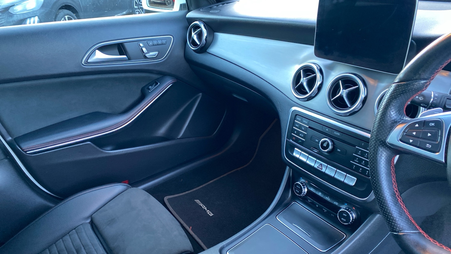 Used Mercedes-Benz GLA 2019 for sale - 76784808: Photo 14