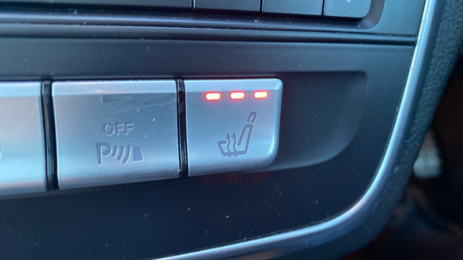 Used Mercedes-Benz GLA 2019 for sale - 76784808: Photo 32