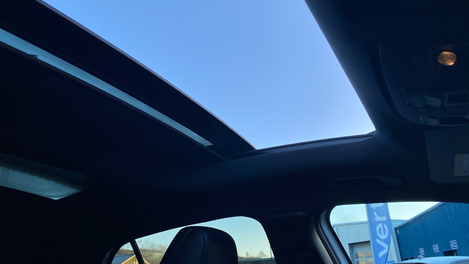 Used Mercedes-Benz GLA 2019 for sale - 76784808: Photo 48