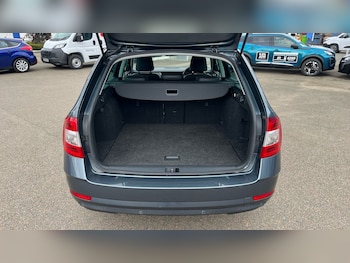 Used Skoda Octavia 2017 for sale - 75545375: Photo