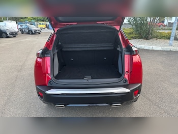 Used Peugeot 2008 2022 for sale - 76170361: Photo 4