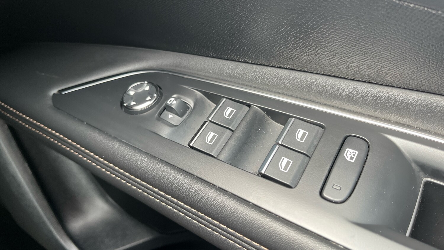 Used Peugeot 3008 2024 for sale - 76207666: Photo 33