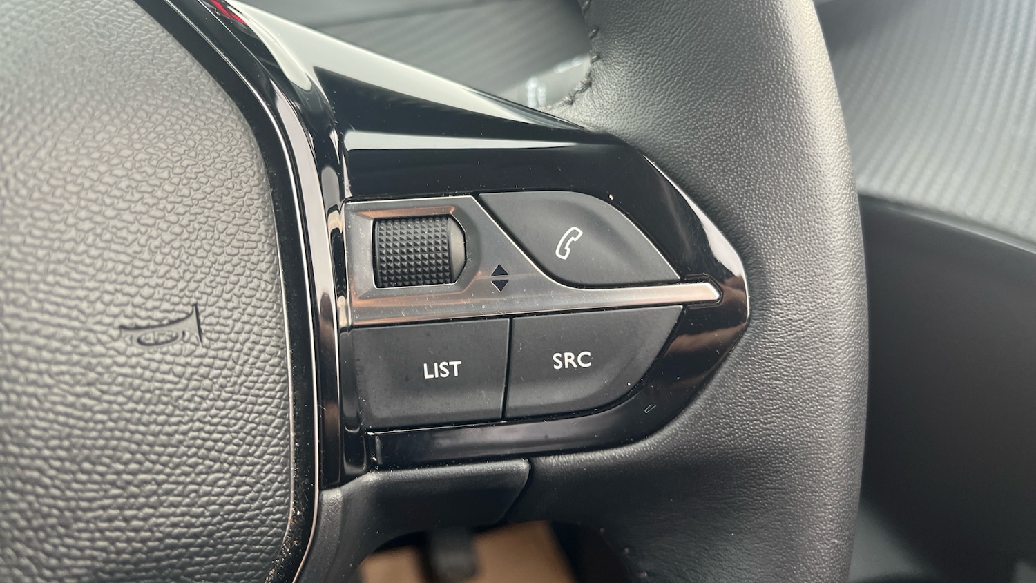 Used Peugeot 208 2022 for sale - 76570906: Photo 22