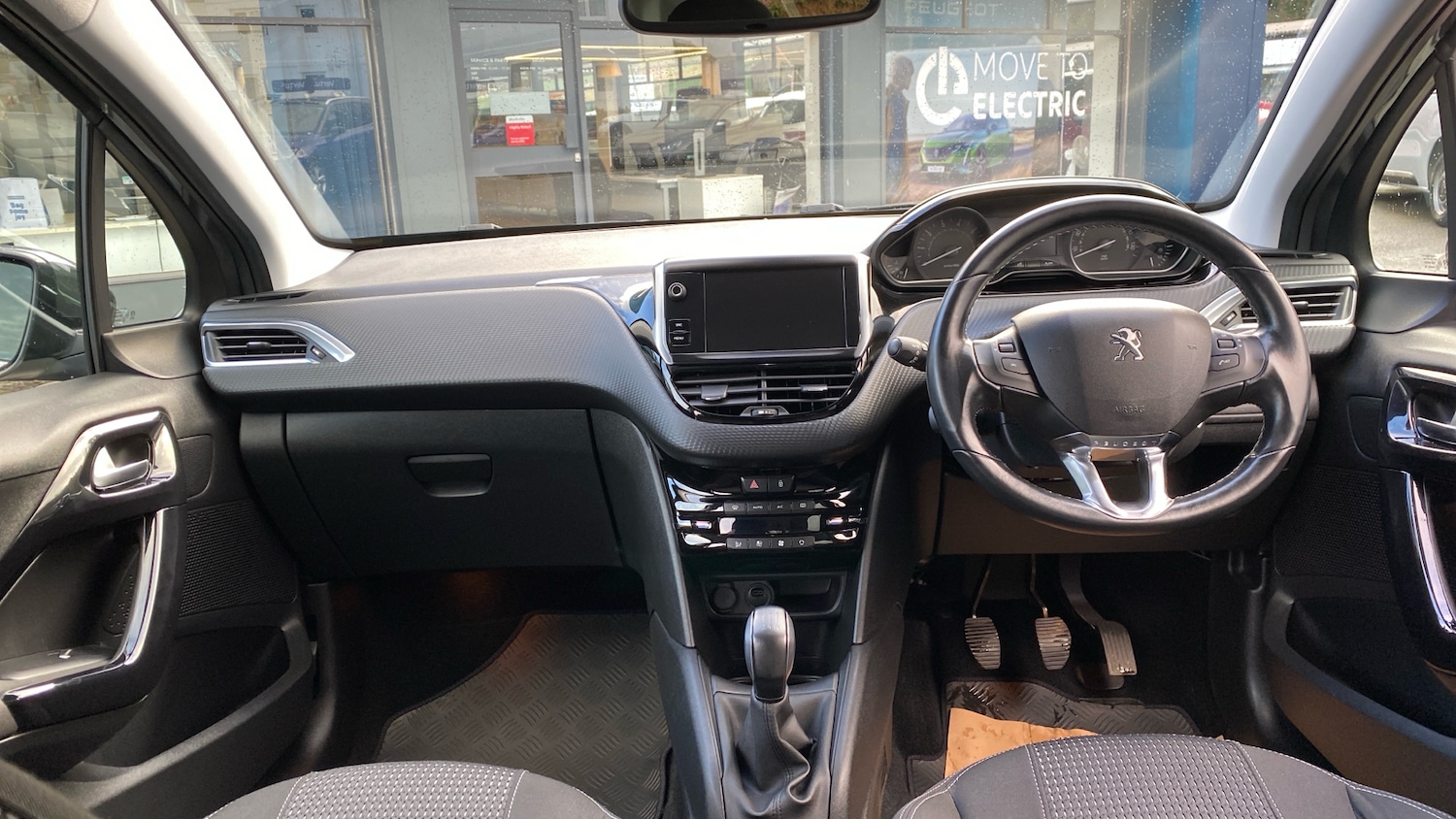 Used Peugeot 208 2019 for sale - 76738655: Photo 10