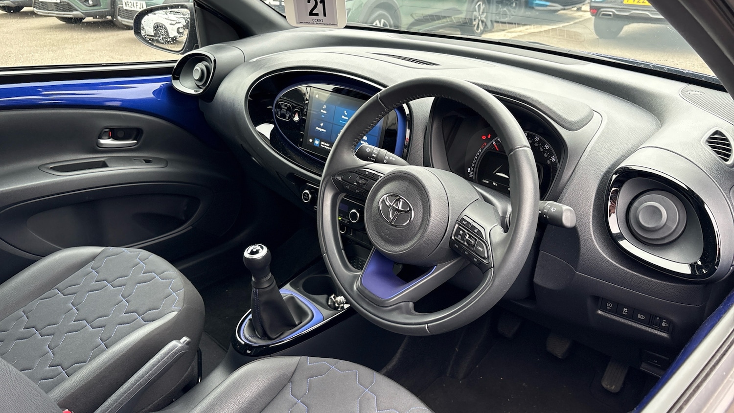 Used Toyota Aygo X 2022 for sale - 76265857: Photo 11