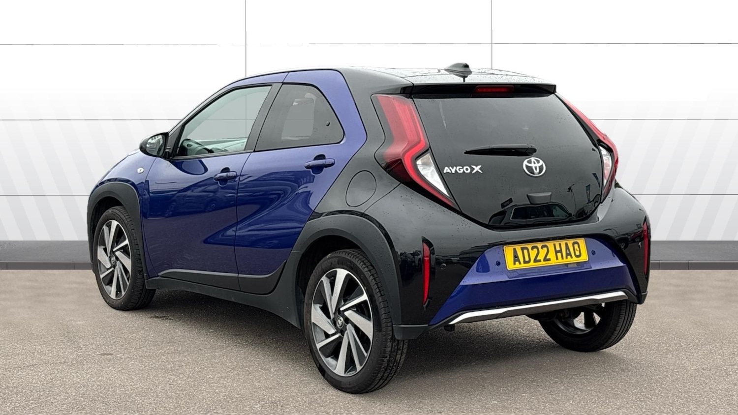 Used Toyota Aygo X 2022 for sale - 76265857: Photo 2