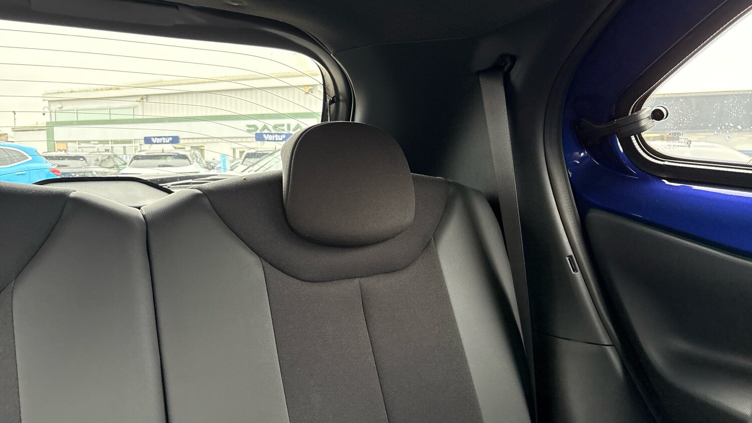 Used Toyota Aygo X 2022 for sale - 76265857: Photo 32